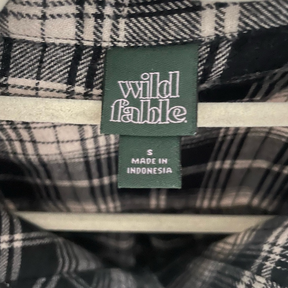 Wild Fable Flannel Buttondown - Picture 3 of 5